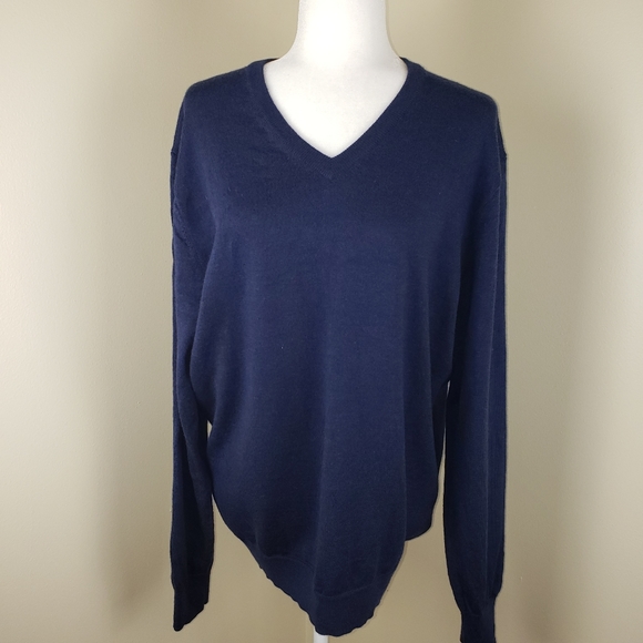 Jos. A. Bank Other - Jos. A. Bank Navy Merino Wool V-neck Sweater, XL